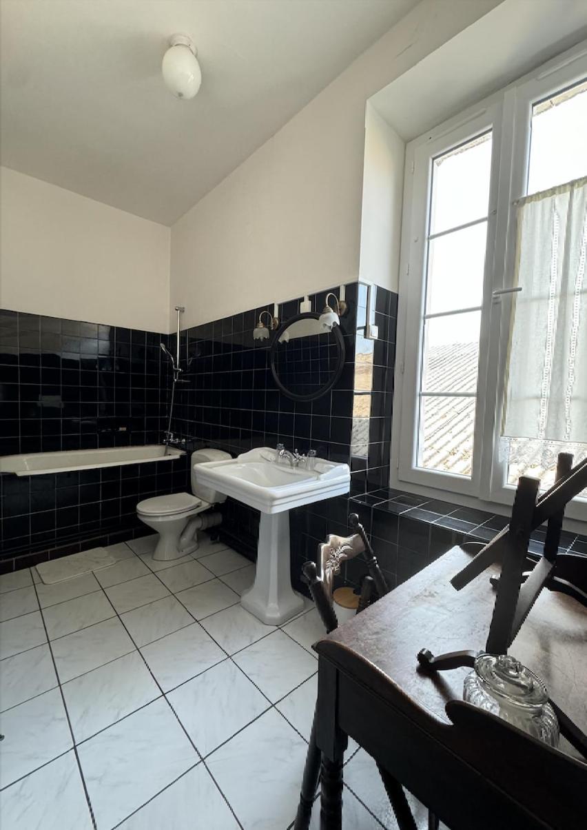 Hotel De France Et De Russie Thiviers Ngoại thất bức ảnh