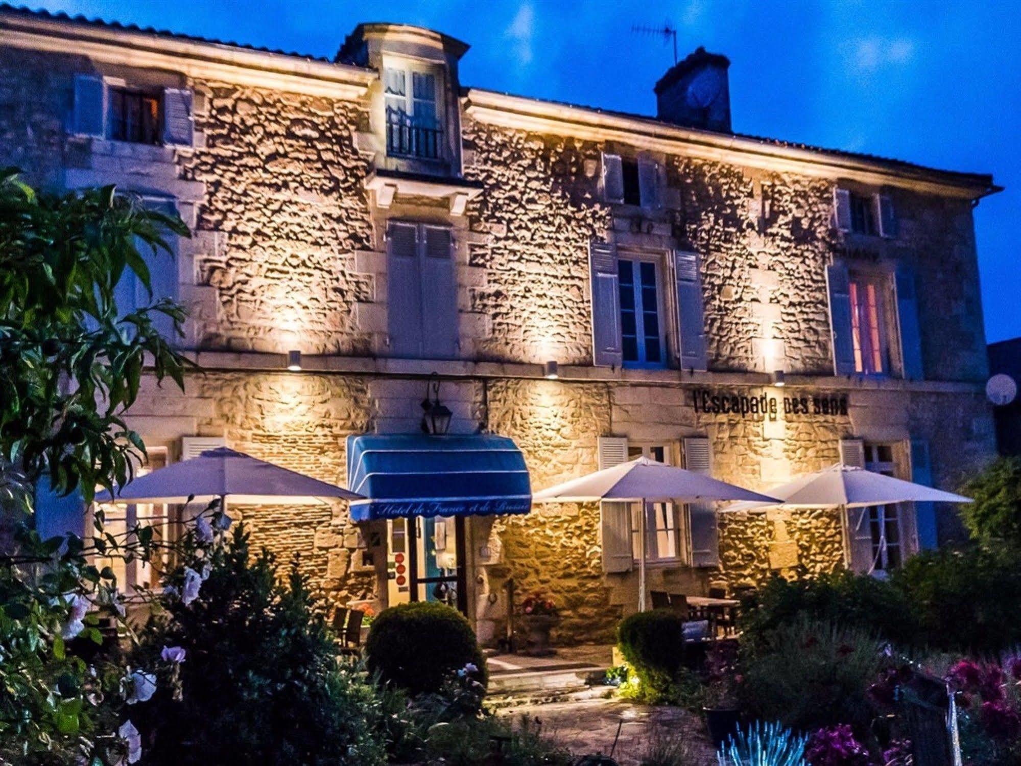 Hotel De France Et De Russie Thiviers Ngoại thất bức ảnh